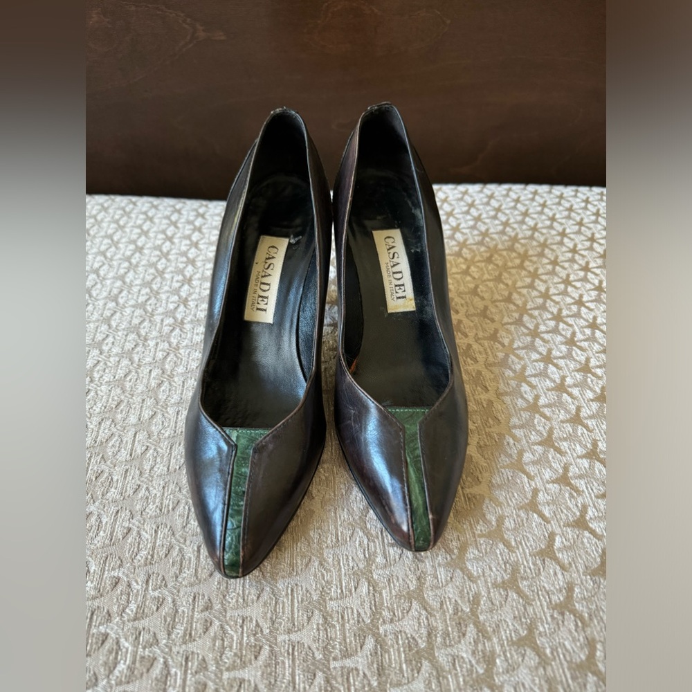 Casadei vintage shoes heal leather made In Italy size 35
